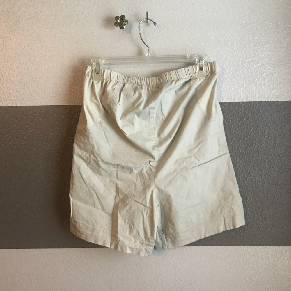 In Due Time Maternity Shorts
